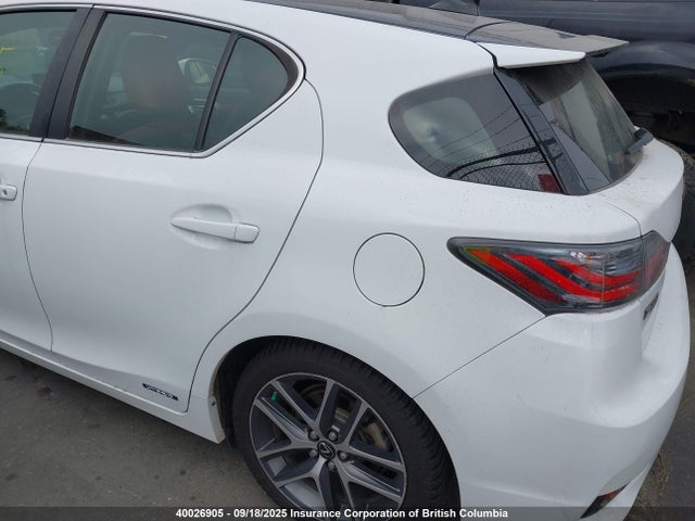 JTHKD5BH4F2238653 Lexus 2zr-fxe+3jm
