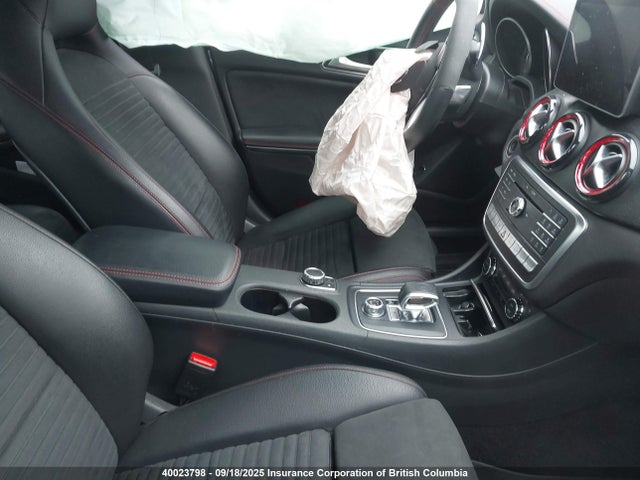 WDDSJ5CB2HN458191 Mercedes-Benz CLA-Class