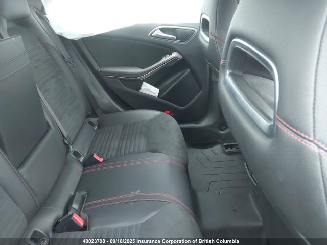WDDSJ5CB2HN458191 Mercedes-Benz CLA-Class