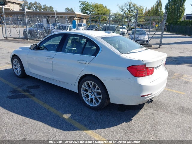 WBA3B3C59FF546234 BMW 328I