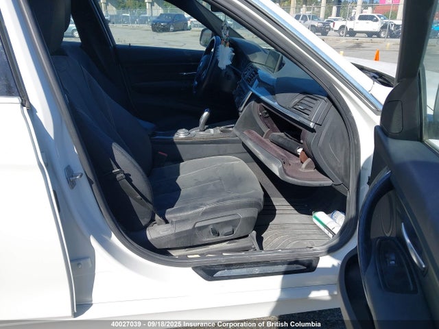 WBA3B3C59FF546234 BMW 328I