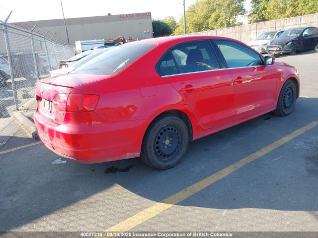 3VWDL7AJ2EM397768 Volkswagen 2014