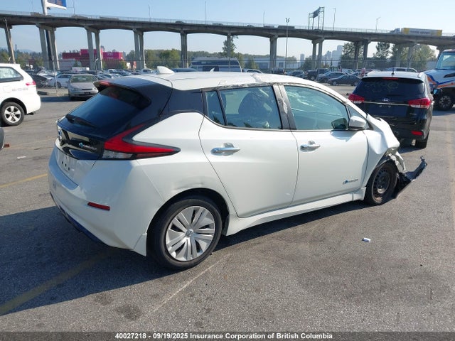 1N4AZ1CP2JC310326 Nissan Leaf