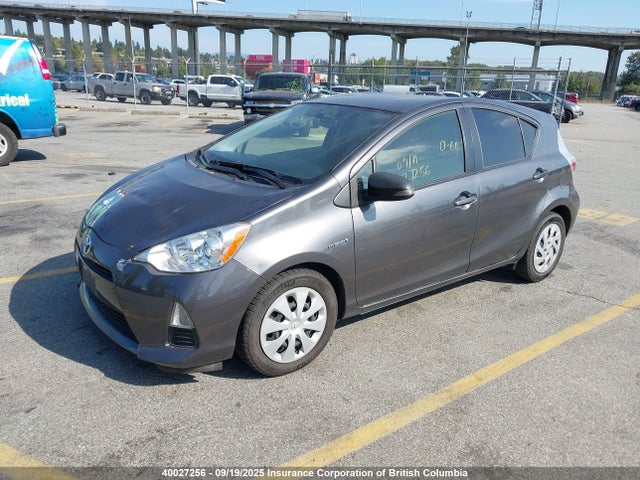 JTDKDTB31E1562738 Toyota 1nz-fxe+1lm