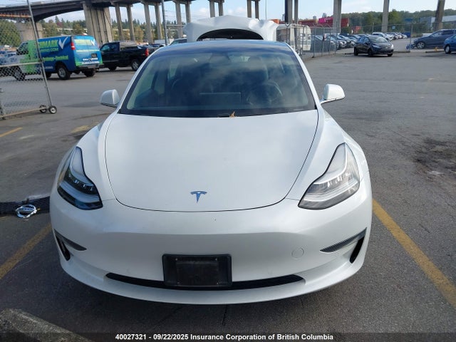 5YJ3E1EB4LF643360 Tesla MODEL 3