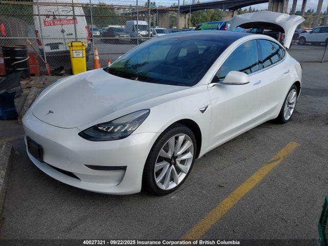 5YJ3E1EB4LF643360 Tesla MODEL 3