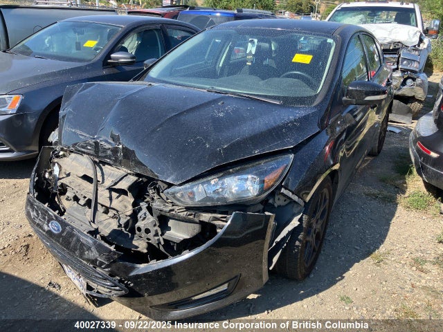 Ford 2016 2016 1FADP3K28GL346891 Image 2