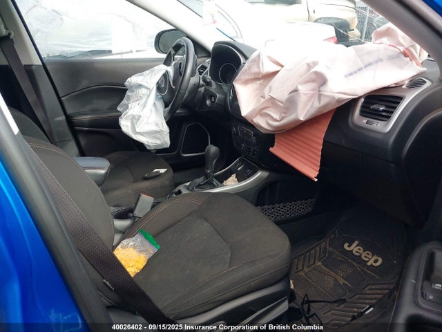 3C4NJCAB8MT567831 Jeep Compass