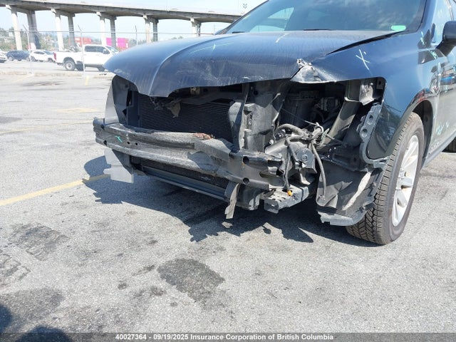 2LMHJ5NK8EBL54586 Lincoln MKT