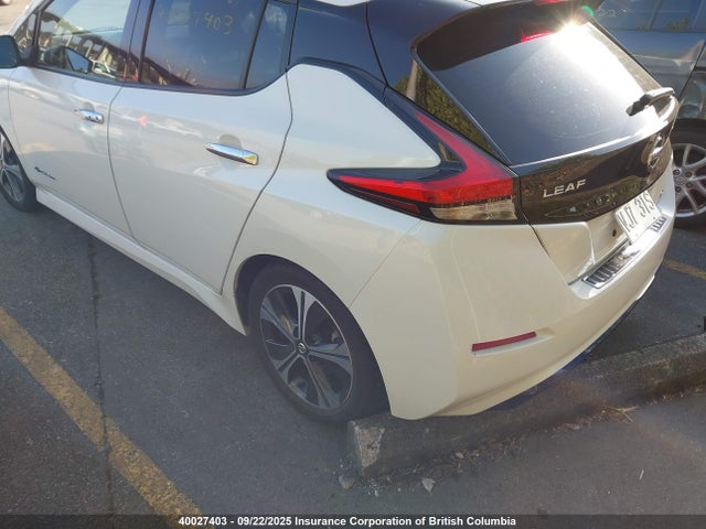 1N4AZ1CP2JC306843 Nissan 2018
