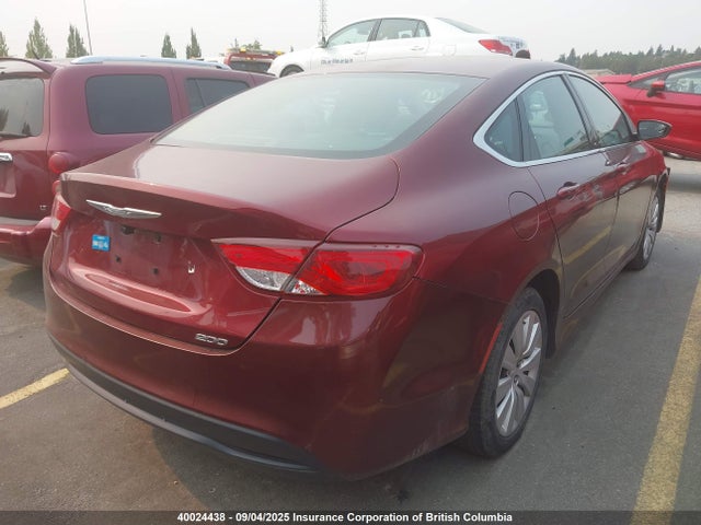 Chrysler 2015 2015 1C3CCCFB7FN717185 Image 4
