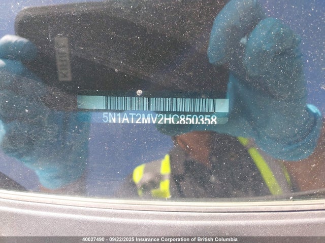 Nissan 2017 2017 5N1AT2MV2HC850358 Image 19