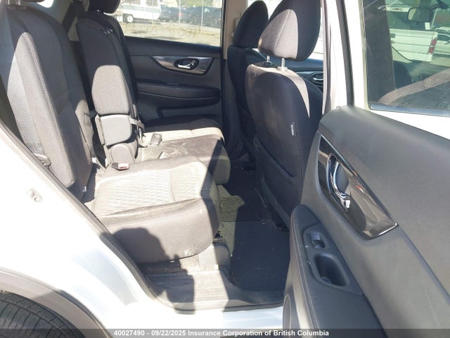 Nissan 2017 2017 5N1AT2MV2HC850358 Image 8