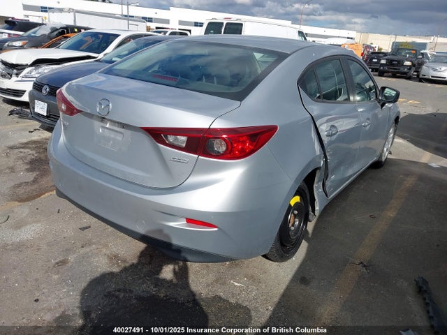 3MZBN1U70JM223092 Mazda pe