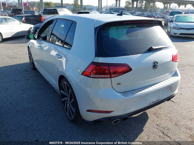 WVWVF7AU1JW255415 Volkswagen 2018