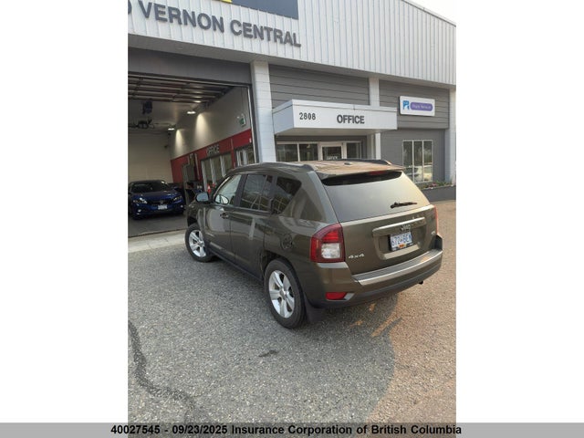 1C4NJDAB7FD245132 Jeep 2015