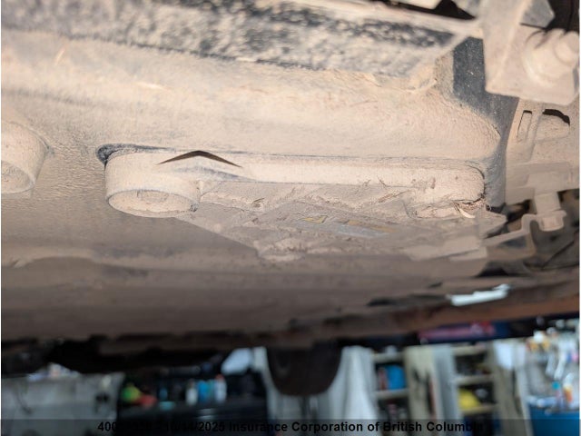 JA4J24A5XKZ607452 Mitsubishi s61 - y61
