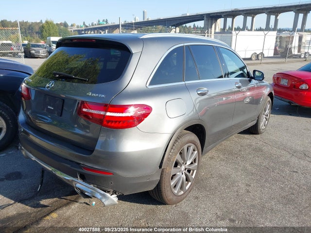 WDC0G4KB7GF090492 Mercedes-Benz m274