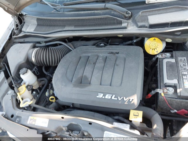 2C4RC1BG1ER309889 Chrysler Town and Country