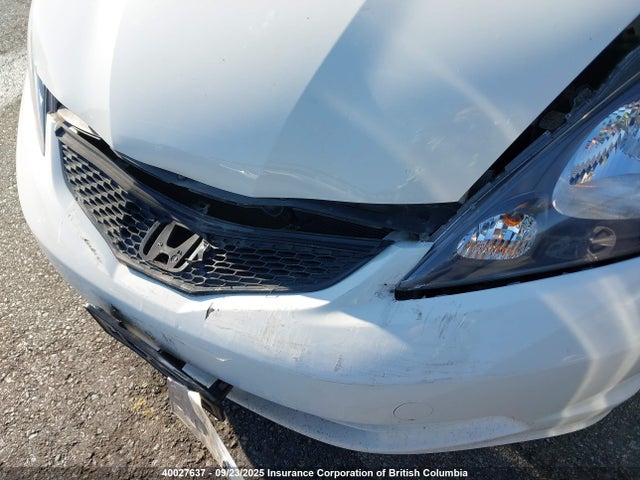 2010 Honda Fit მანქანა იყიდება აუქციონზე, vin: JHMGE8H54AC803245, აუქციონის ნომერი: 40027637