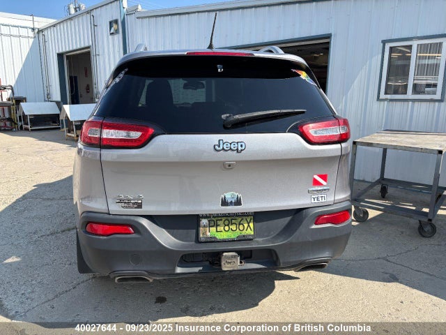 40027644 :رقم المزاد ، 1C4PJMCS4HD215479 vin ، 2017 Jeep Cherokee Latitude مزاد بيع