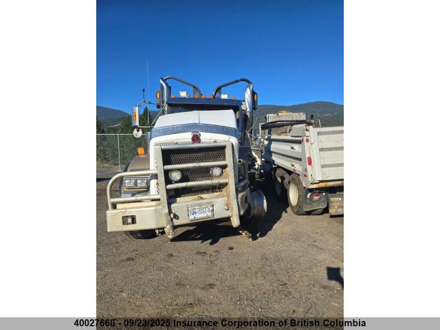 1NKDX4TX1ER967618 Kenworth Isx