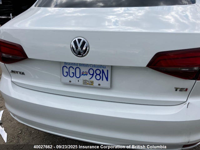 3VW2B7AJ0HM369577 Volkswagen 1.4 tsi