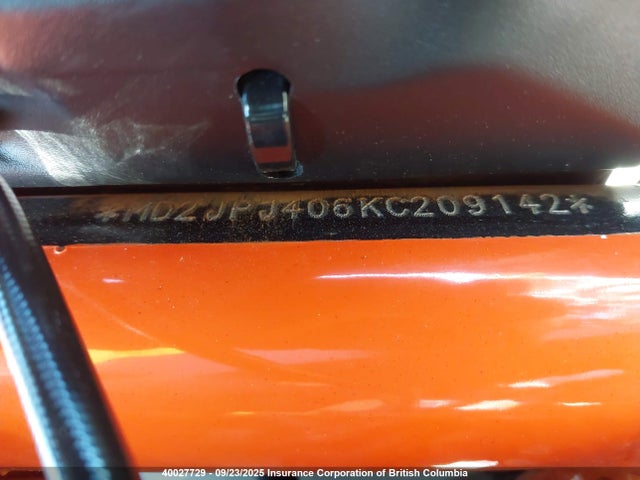 KTM 2019 2019 MD2JPJ406KC209142 Image 10