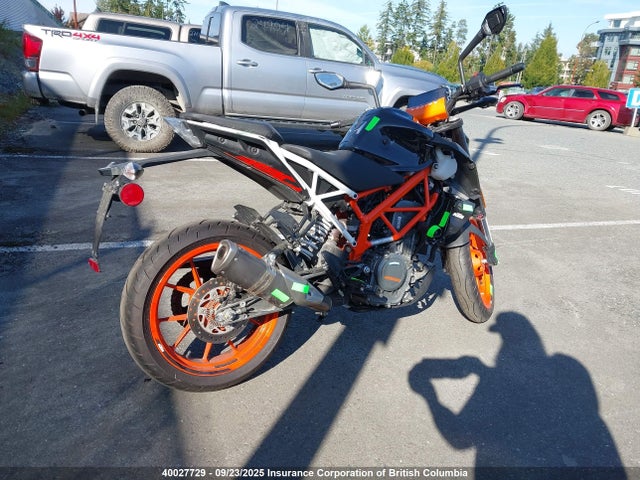 KTM 2019 2019 MD2JPJ406KC209142 Image 4