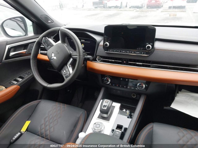 JA4T5WA92SZ610747 Mitsubishi Outlander