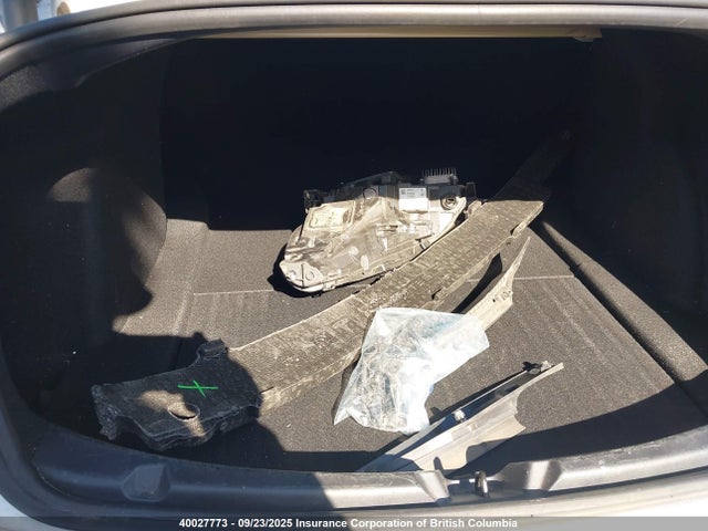 5YJ3E1EA6NF209189 Tesla MODEL 3