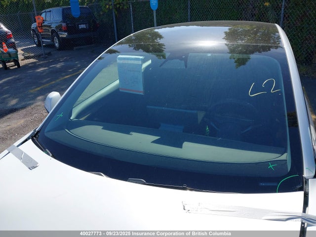 5YJ3E1EA6NF209189 Tesla MODEL 3