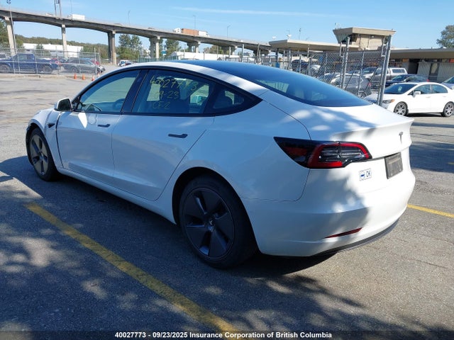 5YJ3E1EA6NF209189 Tesla MODEL 3