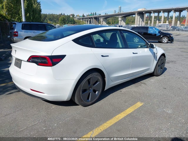 5YJ3E1EA6NF209189 Tesla MODEL 3
