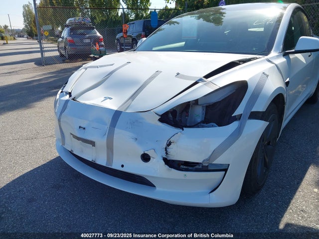 5YJ3E1EA6NF209189 Tesla MODEL 3