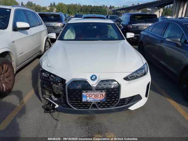 BMW I4 2023 WBY43AW06PFP70280 Image 13
