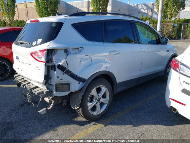 1FMCU9GX9GUB77699 Ford 2016