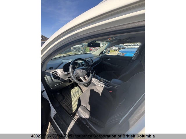 40027996 :رقم المزاد ، KNDPCCA68E7668007 vin ، 2014 Kia Sportage Sx مزاد بيع