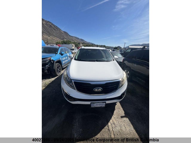 40027996 :رقم المزاد ، KNDPCCA68E7668007 vin ، 2014 Kia Sportage Sx مزاد بيع