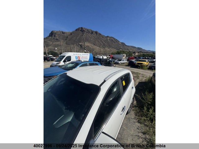 40027996 :رقم المزاد ، KNDPCCA68E7668007 vin ، 2014 Kia Sportage Sx مزاد بيع