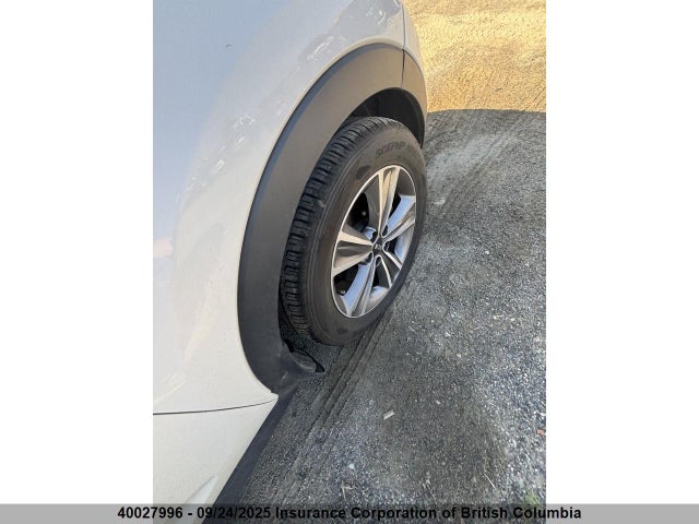40027996 :رقم المزاد ، KNDPCCA68E7668007 vin ، 2014 Kia Sportage Sx مزاد بيع