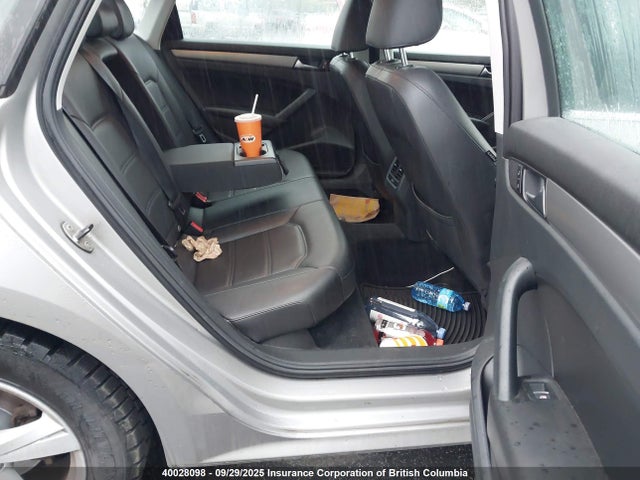 1VWBN7A3XEC020402 Volkswagen 2014