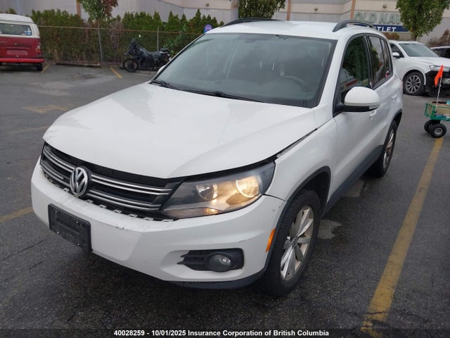 WVGNV7AX0HK032700 Volkswagen 2017