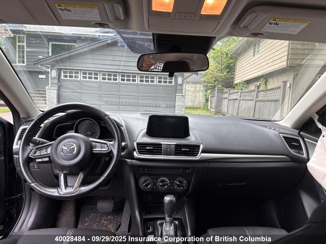 JM1BN1V70H1143039 Mazda pe
