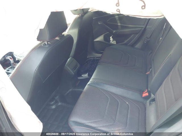 3VW2T7BU1PM061516 Volkswagen tsi