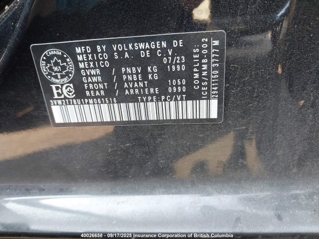 3VW2T7BU1PM061516 Volkswagen tsi