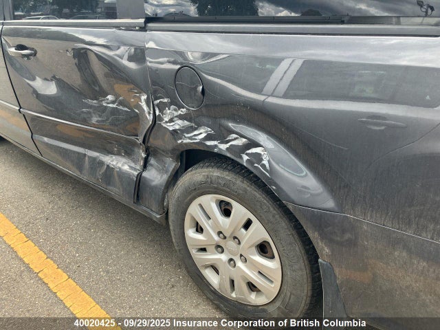 Dodge 2017 2017 2C4RDGBG4HR728503 Image 13