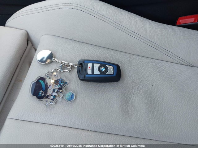BMW 2018 2018 WBA8D9C50JA615305 Image 11