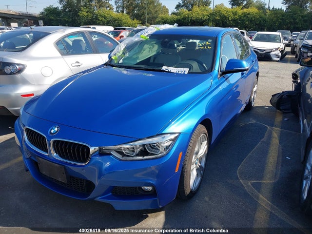 BMW 2018 2018 WBA8D9C50JA615305 Image 2