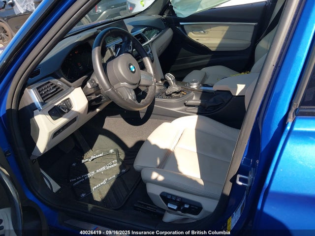 BMW 2018 2018 WBA8D9C50JA615305 Image 5
